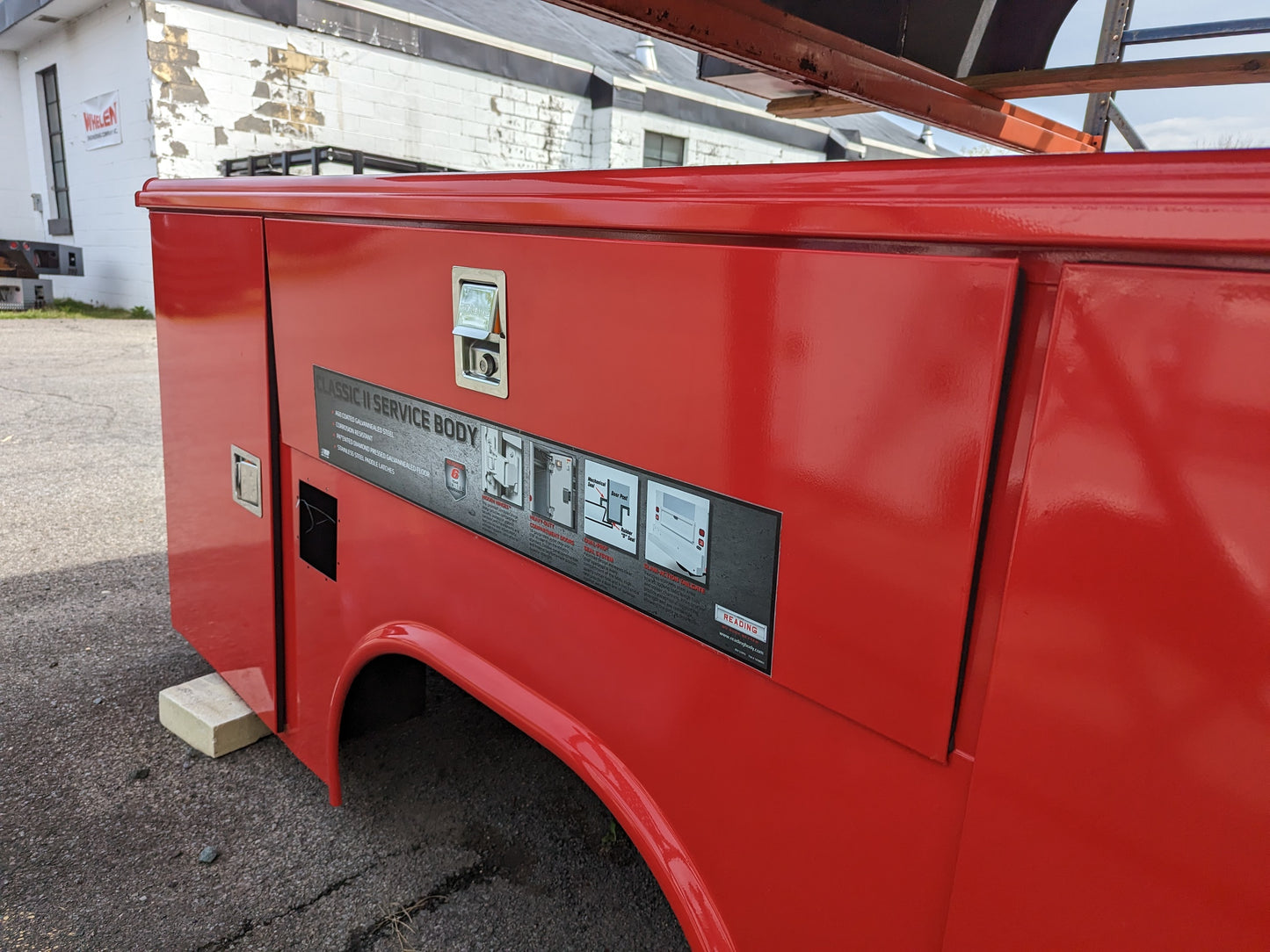 Classic II Service Body